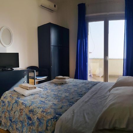 דירות לידו די אוסטיה Brezza Di Mare מראה חיצוני תמונה